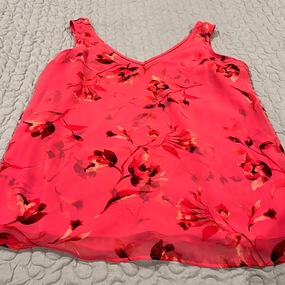 White House Black Market pink layered sleeveless blouse
